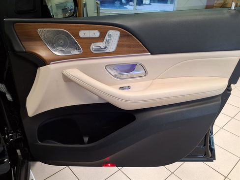 Used 2023 Mercedes-Benz GLE 350 image 12