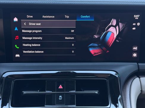 Used 2024 Porsche Panamera 4 image 32