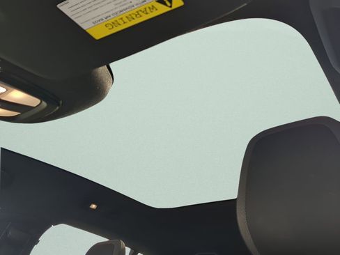 Used 2023 Volvo C40 Recharge Core image 29