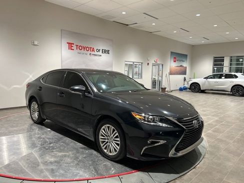 Used 2017 Lexus ES 350 image 1