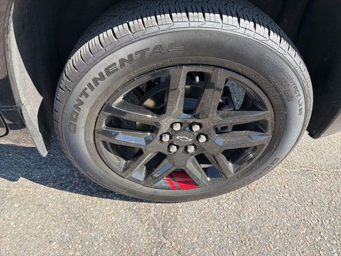 Used 2024 Chevrolet Traverse Premier w/ Redline Edition image 9