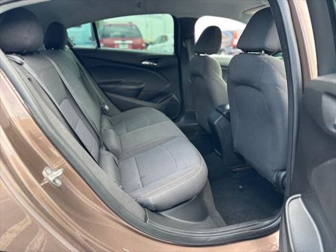 Used 2019 Chevrolet Cruze LS w/ LS Convenience Package FWD image 19