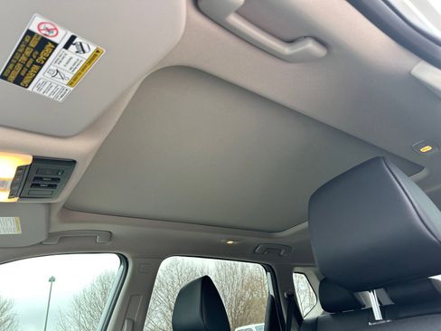 New 2026 Nissan Rogue SV FWD image 33
