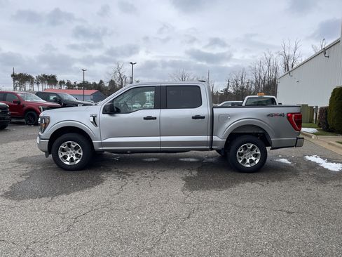 Used 2023 Ford F150 XLT image 6