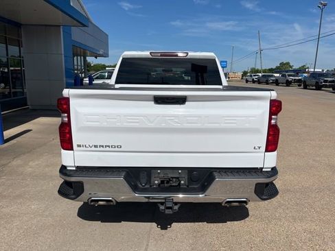 Used 2024 Chevrolet Silverado 1500 LT w/ Z71 Off-Road Package AWD/4WD image 4