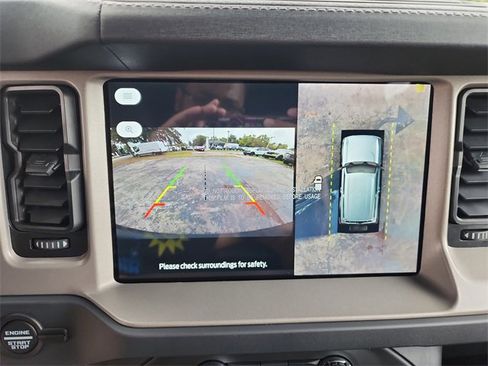 New 2025 Ford Bronco Outer Banks w/ Sasquatch Package image 21