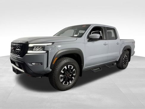 Used 2024 Nissan Frontier PRO-4X w/ Off-Road Protection Package AWD/4WD image 9