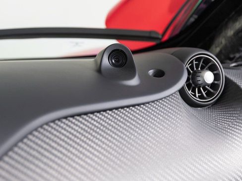 Used 2015 McLaren P1 image 25