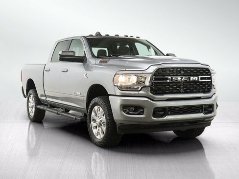 Used 2022 RAM 2500 Big Horn w/ Level C Equiment Group AWD/4WD image 7