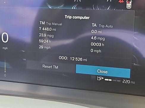 Used 2024 Volvo XC90 B5 Core w/ Climate Package image 21