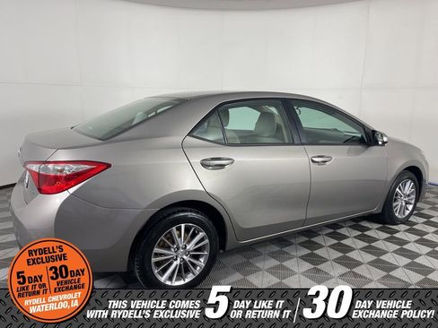 Used 2014 Toyota Corolla LE FWD image 4