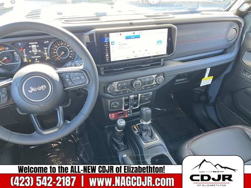 New 2026 Jeep Wrangler Unlimited Rubicon image 13