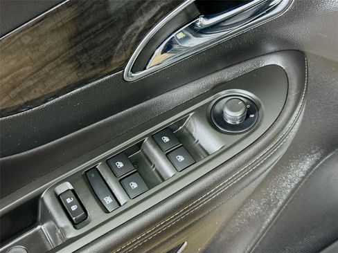 Used 2015 Buick Encore Leather FWD image 21