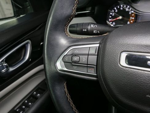 Used 2022 Jeep Compass Limited image 29