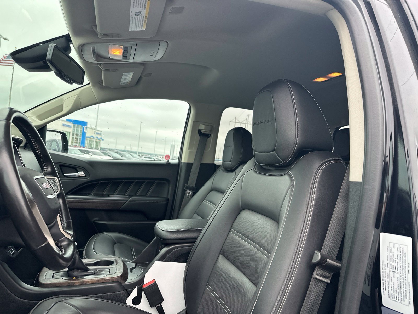 Used 2022 GMC Canyon Denali AWD/4WD image 15