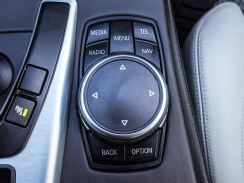 Used 2015 BMW M5 RWD image 12