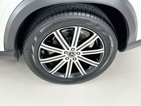 Used 2024 Mercedes-Benz GLE 350 4MATIC image 33