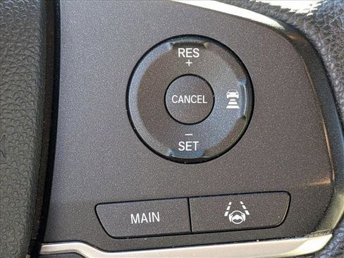 Used 2019 Honda Pilot EX image 11