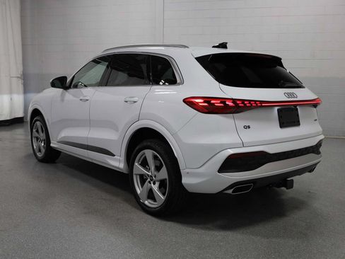 Certified 2025 Audi Q5 Premium Plus w/ Premium Plus AWD/4WD image 3