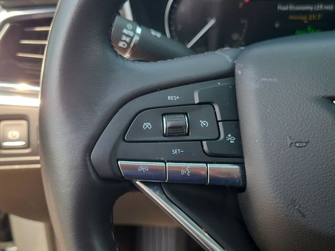 Used 2024 Cadillac XT6 Luxury w/ LPO, Floor Liner Package AWD/4WD image 33