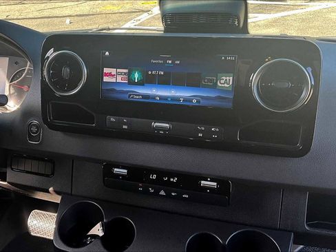 New 2026 Mercedes-Benz Sprinter 2500 image 8