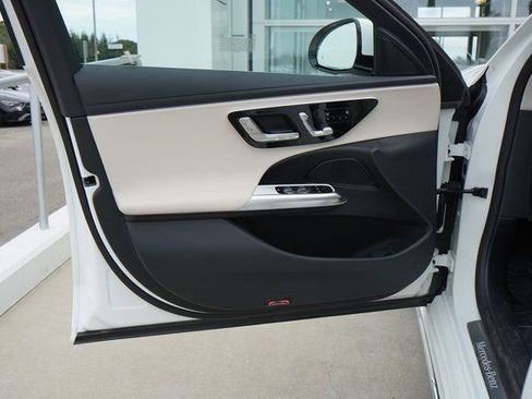 New 2026 Mercedes-Benz E 350 4MATIC Sedan image 12