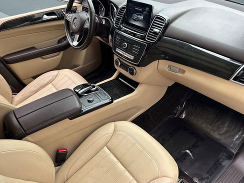Used 2018 Mercedes-Benz GLE 350 4MATIC image 34