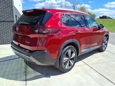 Used 2022 Nissan Rogue SL w/ SL Premium Package image 7