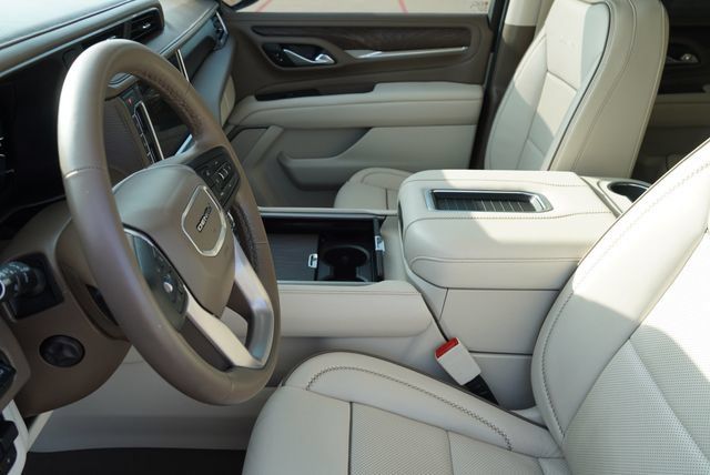 Used 2023 GMC Yukon Denali w/ Max Trailering Package AWD/4WD image 20