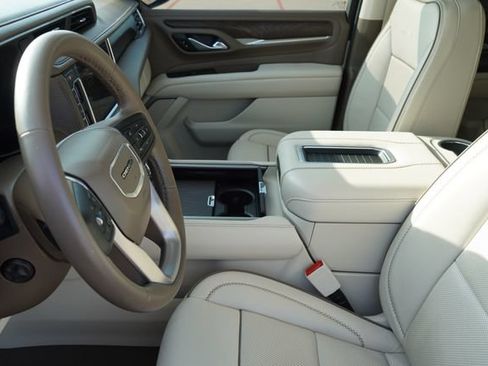 Used 2023 GMC Yukon Denali w/ Max Trailering Package AWD/4WD image 20