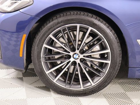 Certified 2023 BMW 530i w/ Executive Package image 19