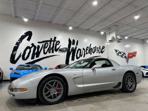 Used 2001 Chevrolet Corvette Z06 RWD image 1