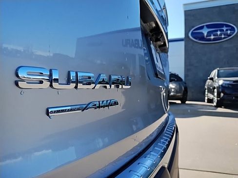 New 2026 Subaru Ascent Limited AWD/4WD image 12