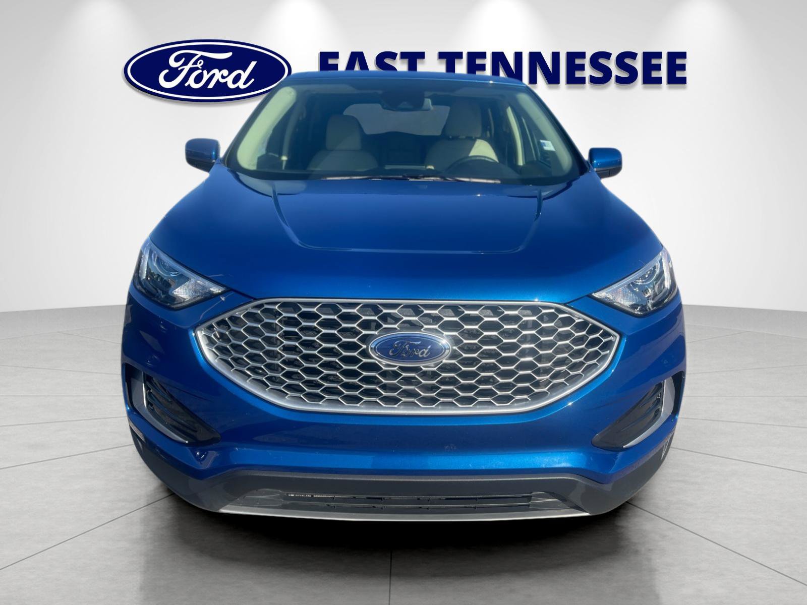 Used 2024 Ford Edge SEL AWD/4WD image 9
