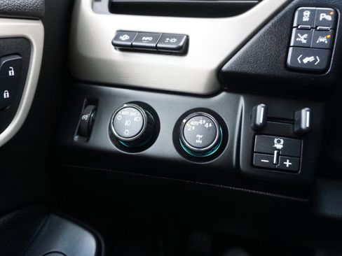 Used 2018 GMC Yukon XL Denali w/ Denali Ultimate Package image 26