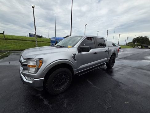 Used 2021 Ford F150 XLT AWD/4WD image 9