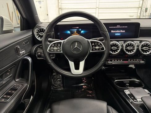Used 2019 Mercedes-Benz A 220 image 21