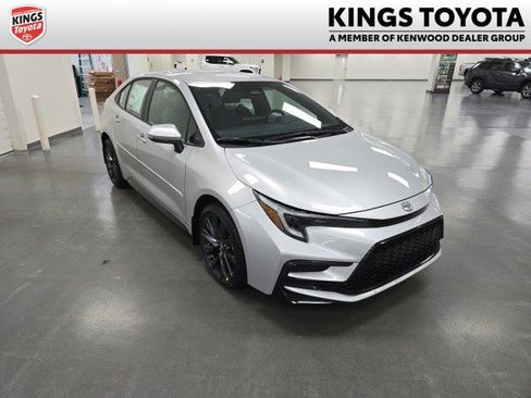 New 2026 Toyota Corolla SE image 1