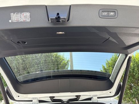 New 2025 Volvo XC90 B6 Ultra image 19