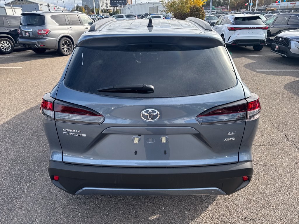 New 2026 Toyota Corolla Cross LE w/ Moonroof Package AWD/4WD image 6