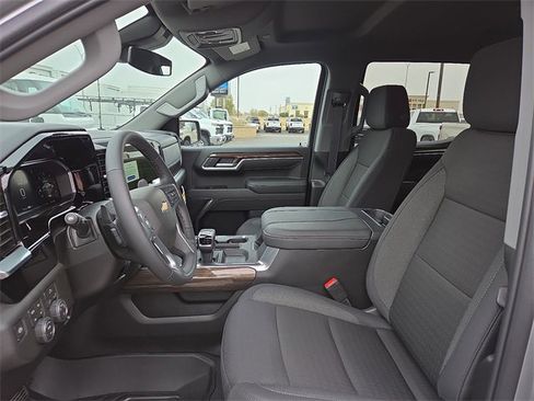 New 2026 Chevrolet Silverado 1500 LT image 9
