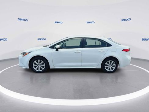 Used 2023 Toyota Corolla LE image 5