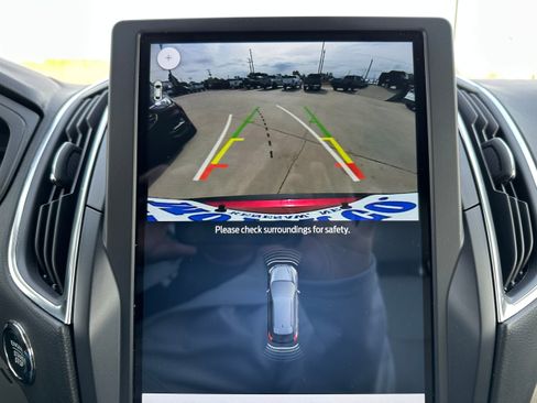 Used 2024 Ford Edge Titanium w/ Equipment Group 301A image 16