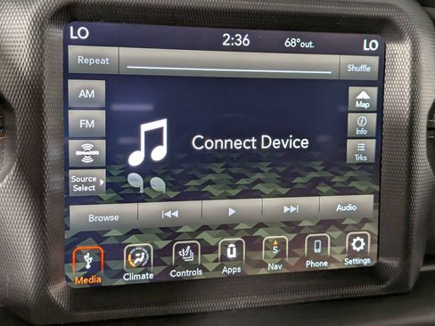 Used 2023 Jeep Gladiator Overland AWD/4WD image 28