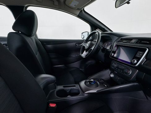 Used 2023 Nissan Leaf S image 28