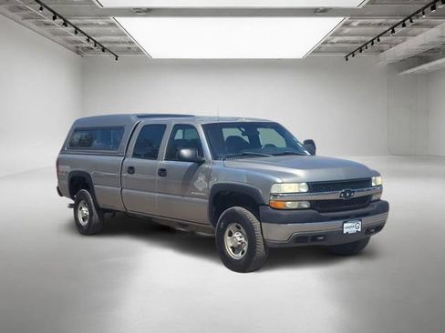 Used 2002 Chevrolet Silverado 2500 4x4 Crew Cab w/ Off-Road Skid Plate Pkg image 8