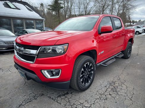 Used 2016 Chevrolet Colorado LT AWD/4WD image 3