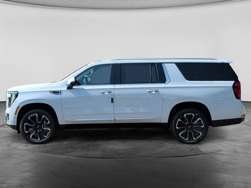 New 2026 GMC Yukon XL Denali AWD/4WD image 5