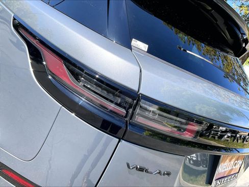New 2026 Land Rover Range Rover Velar Dynamic SE AWD/4WD image 25