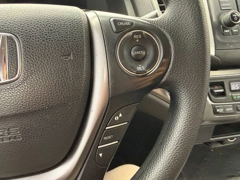 Used 2018 Honda Ridgeline Sport image 16